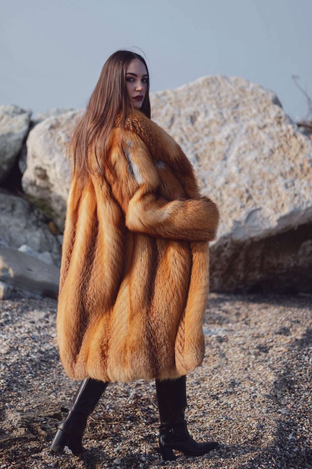 Red fox fur coat | 102 cm